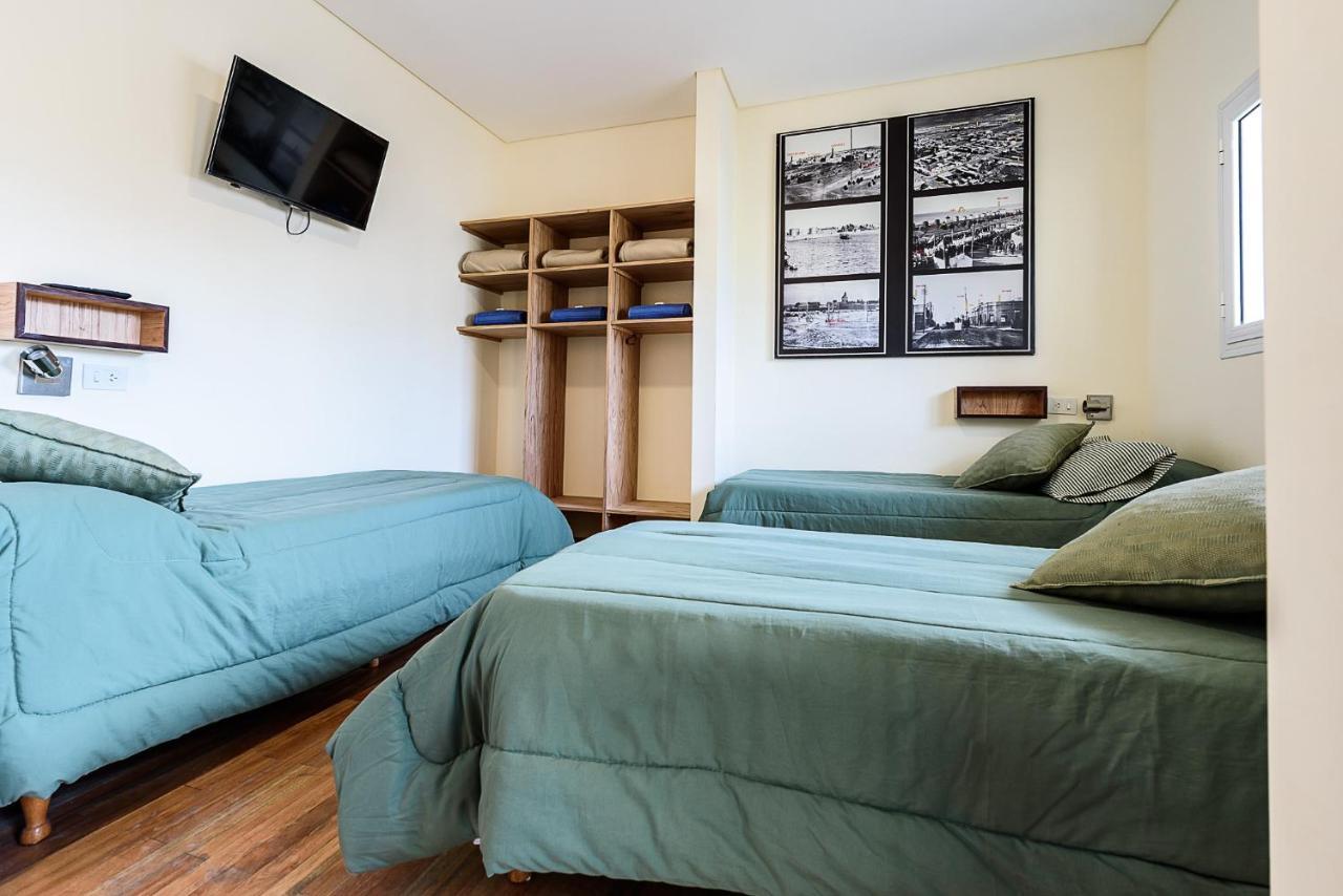 La Tosca Hostel Puerto Madryn Eksteriør bilde