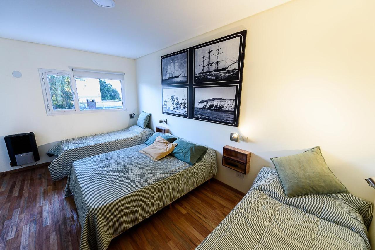 La Tosca Hostel Puerto Madryn Eksteriør bilde