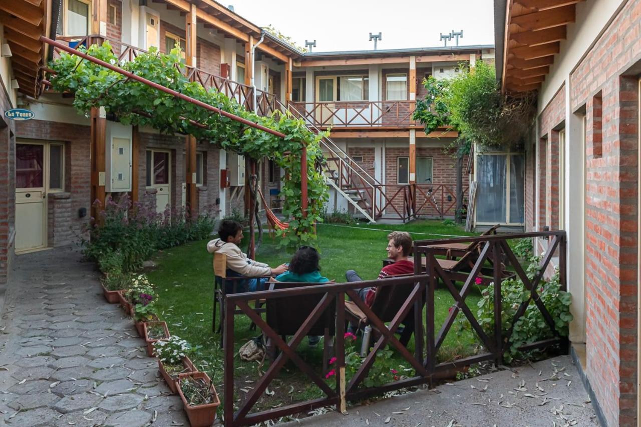 La Tosca Hostel Puerto Madryn Eksteriør bilde