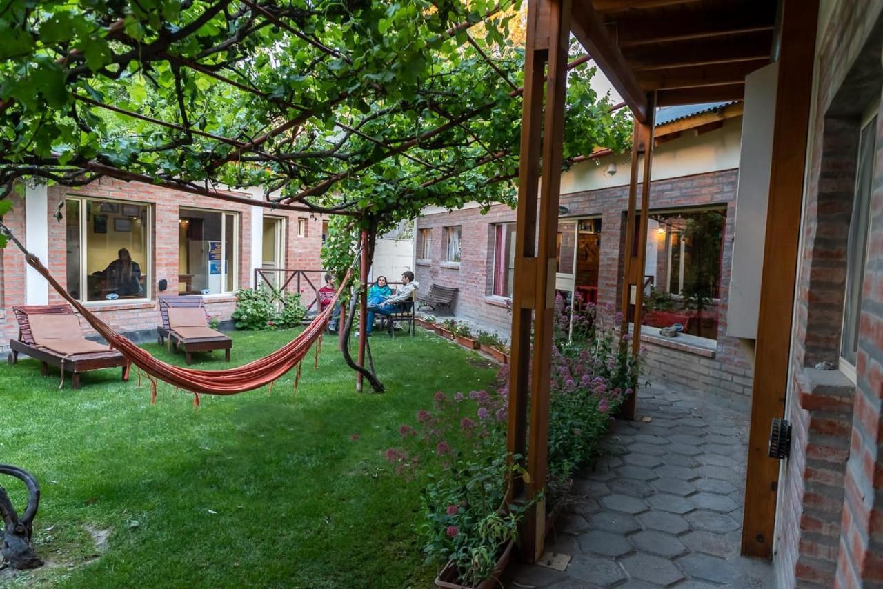 La Tosca Hostel Puerto Madryn Eksteriør bilde
