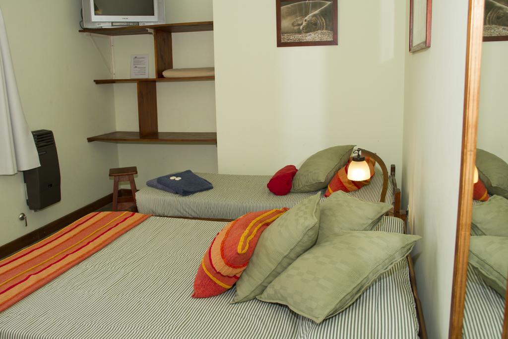 La Tosca Hostel Puerto Madryn Eksteriør bilde