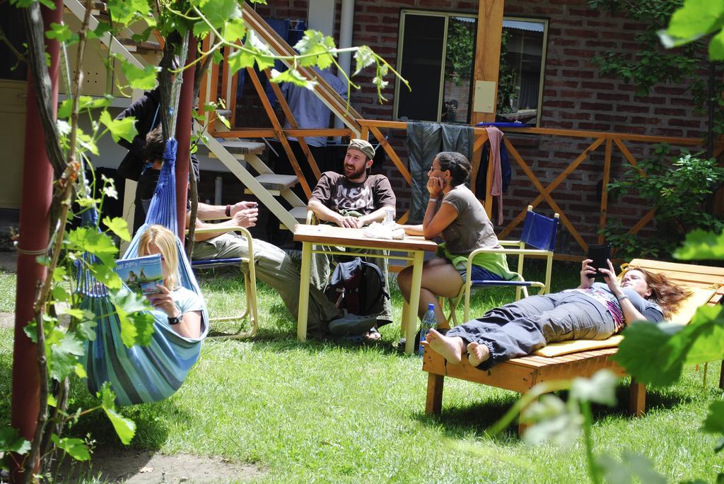 La Tosca Hostel Puerto Madryn Eksteriør bilde