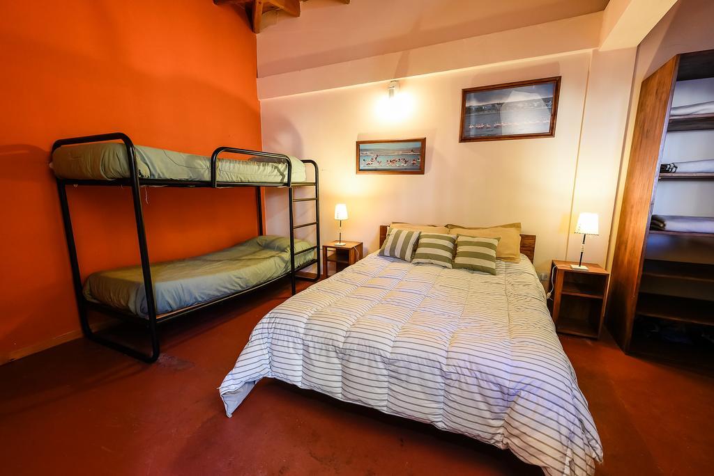 La Tosca Hostel Puerto Madryn Eksteriør bilde