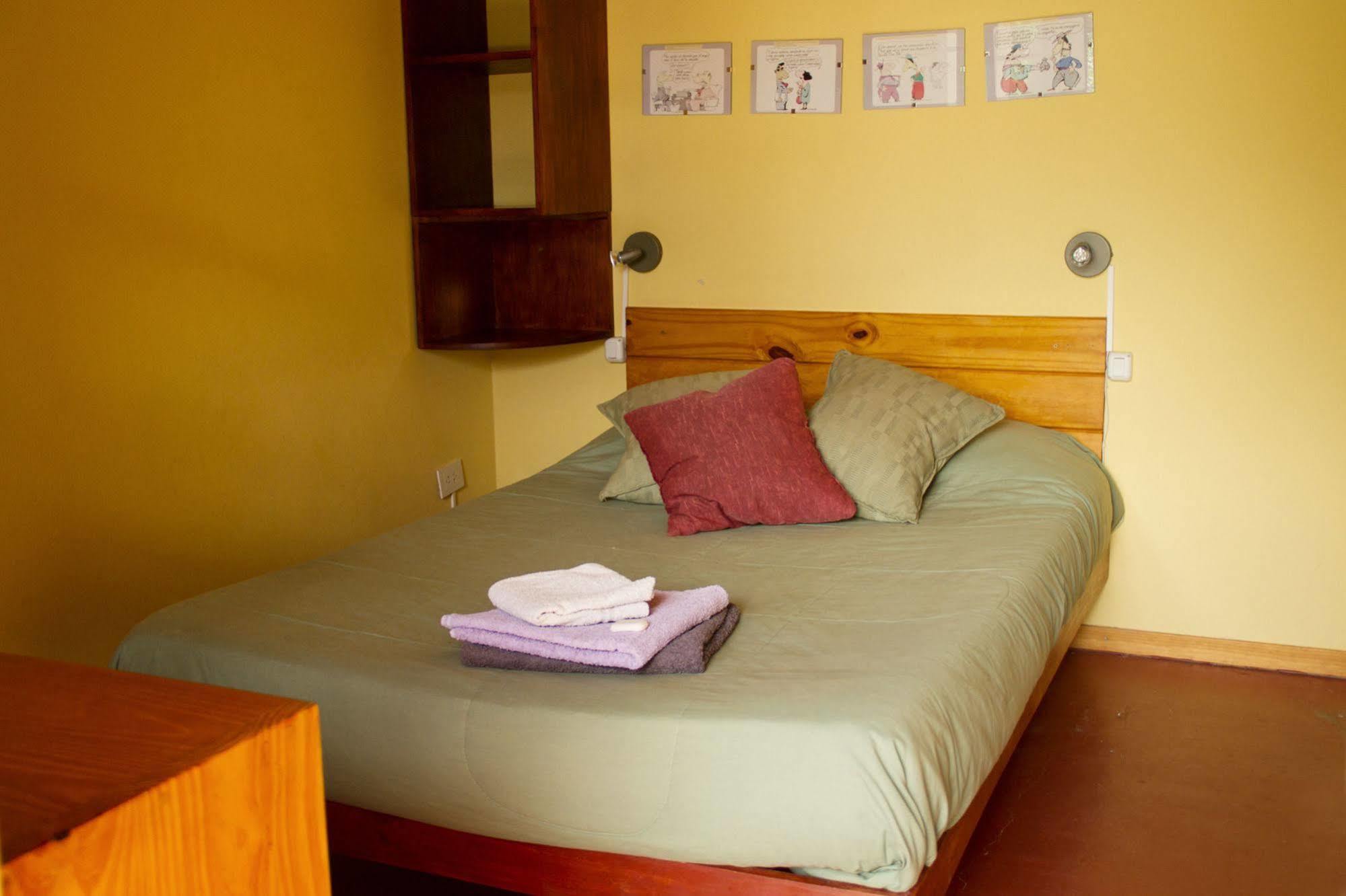 La Tosca Hostel Puerto Madryn Eksteriør bilde
